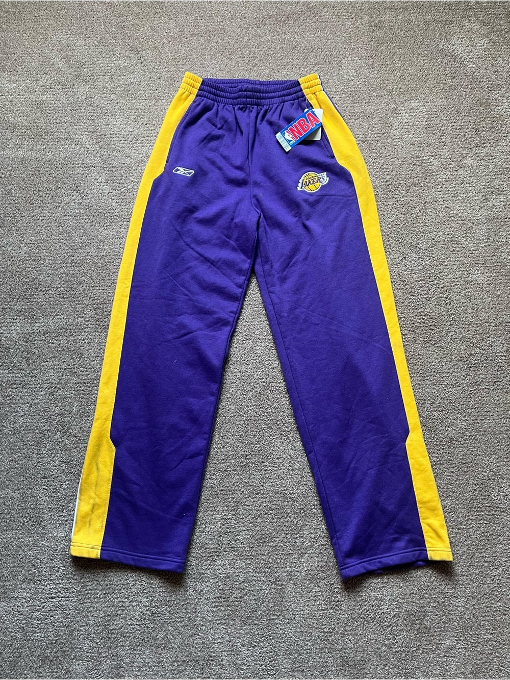 VTG 00’s / Y2K Reebok Purple LA Lakers Sweatpants